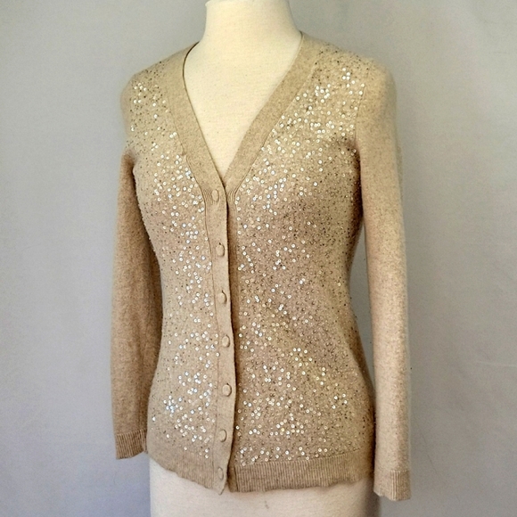 Talbots Lambswool/ Angora V-Neck Cardigan Beige Size Medium - Picture 3 of 13